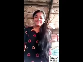 Desi village Indian Girlfreind showing boobs with respect to the addition of pussy for boyfriend